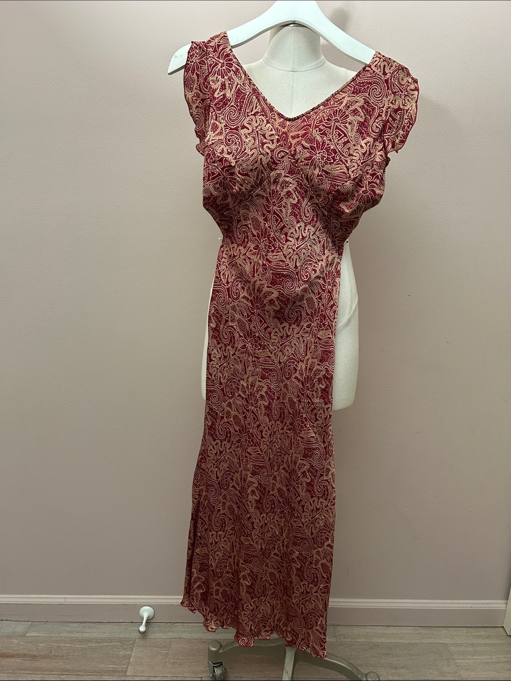 Silk Gold Wine Red Floral V-Neck Slip Women’s Dress size XS Made in Bali